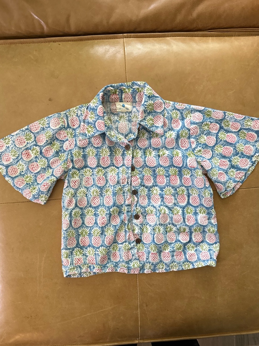 💜$20 FLASH SALE💜Tyger Lotus Top 5T